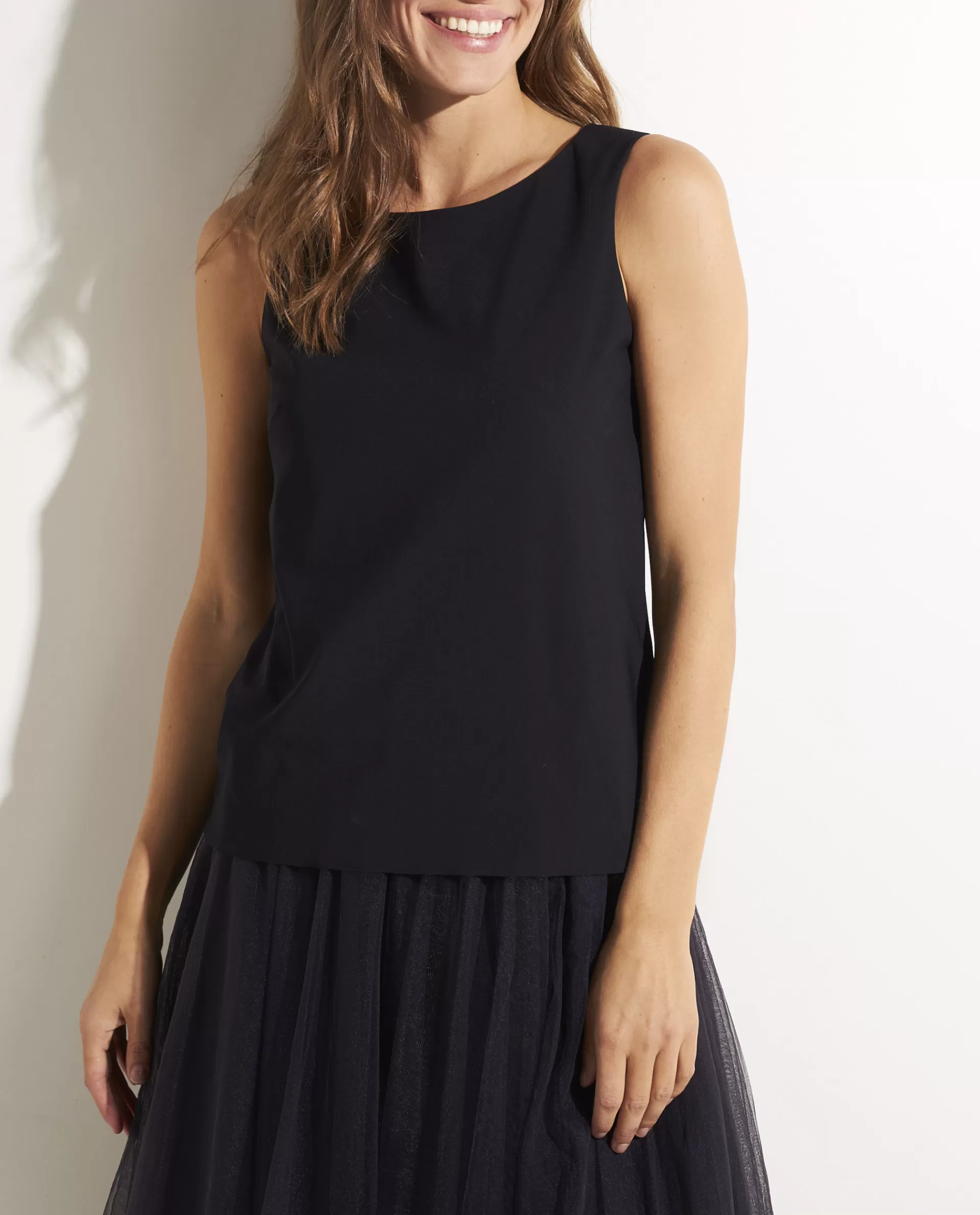 New Mouwloze Top In Lichte Kwaliteit Vrouwen Tops